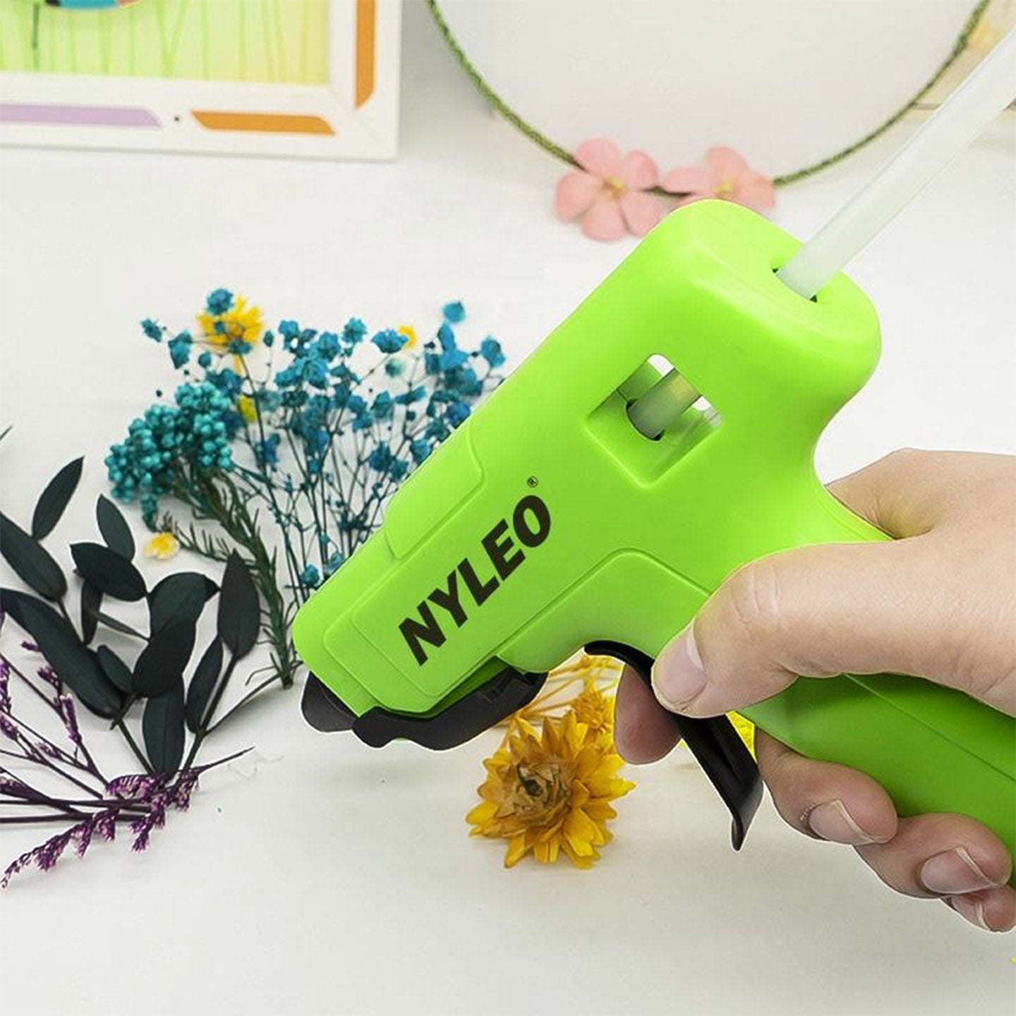 NYLEO Wireless Lithium Glue Gun NL246 / NL242 Cordless Glue Gun- Small Glue Gun