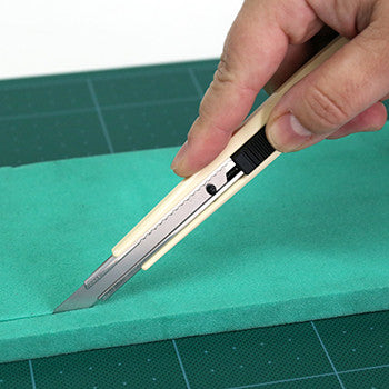 [WETAS] AILIHUA ALH-300 Auto-Lock Cutter Knife – 9mm Blade | Precision Art & Craft Knife